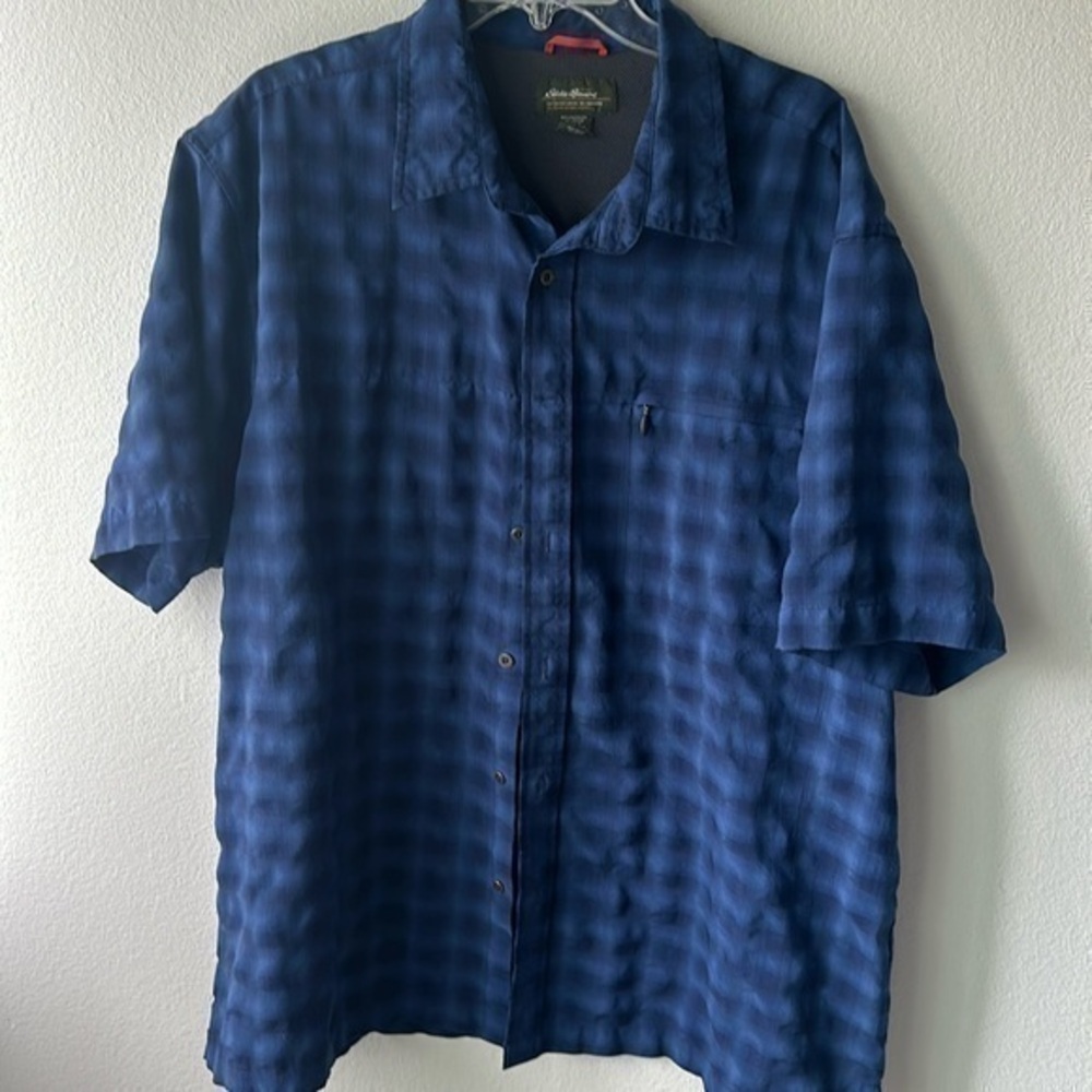 Eddie Bauer shirt short sleeve button up blue size XL